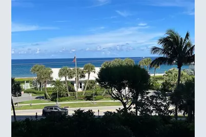 333 NE 21st Avenue #604, Deerfield Beach, FL 33441 - Photo 1