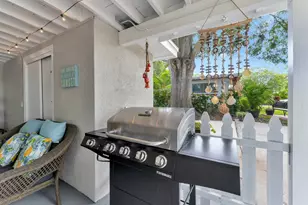 1555 Shirley Pl, Largo, FL 33770 - Photo 5