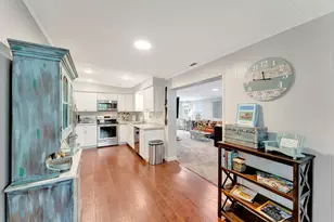 1555 Shirley Pl, Largo, FL 33770 - Photo 25