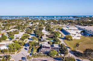 374 Maddock St, West Palm Beach, FL 33405 - Photo 35