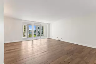 19800 Sandpointe Bay Dr N, Tequesta, FL 33469 - Photo 11