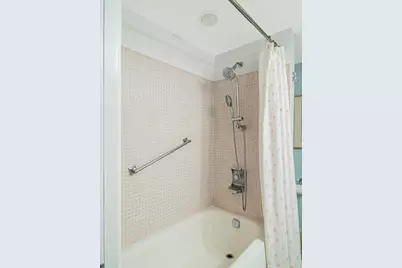 305 Wellington D, West Palm Beach, FL 33417 - Photo 19
