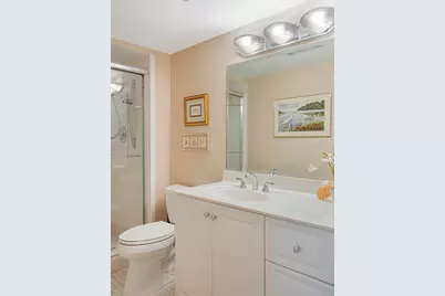 305 Wellington D, West Palm Beach, FL 33417 - Photo 13