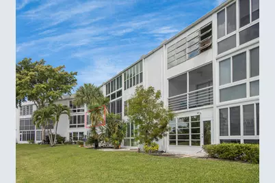 305 Wellington D, West Palm Beach, FL 33417 - Photo 27
