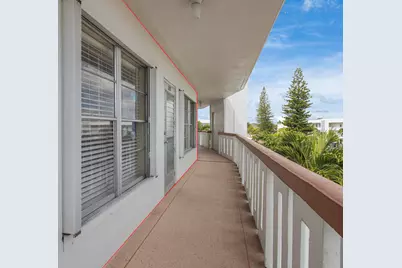 305 Wellington D, West Palm Beach, FL 33417 - Photo 23