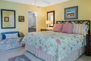 305 Wellington D, West Palm Beach, FL 33417 - Photo 9