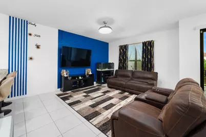 2024 Sugar Maple Drive, Riviera Beach, FL 33410 - Photo 13