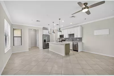 2841 Troubadour Street, Palm Springs, FL 33406 - Photo 9