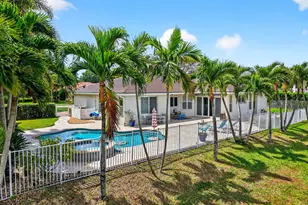 11607 Windsor Bay Pl, Wellington, FL 33449 - Photo 5