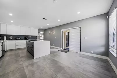 4683 NW 99th Terrace, Sunrise, FL 33351 - Photo 13
