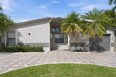 4683 NW 99th Terrace, Sunrise, FL 33351 - Photo 3