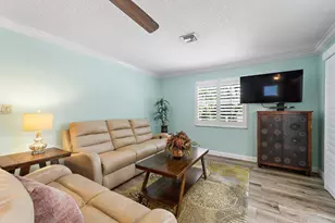 106 Chapel Ln, Tequesta, FL 33469 - Photo 7