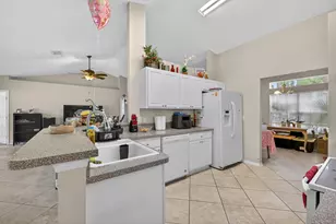 1525 SW Falmouth Ave, Port Saint Lucie, FL 34953 - Photo 9
