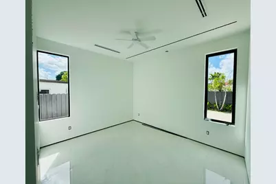 8966 SW 40th Terrace, Miami, FL 33165 - Photo 31