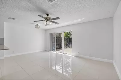 735 NW 42nd Place, Deerfield Beach, FL 33064 - Photo 15