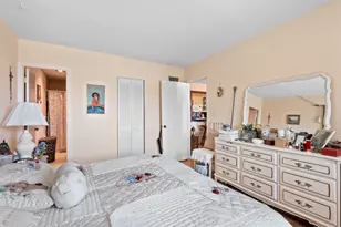 1520 McKinley St, Hollywood, FL 33020 - Photo 9