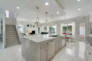 1022 Faulkner Ter, Palm Beach Gardens, FL 33418 - Photo 17