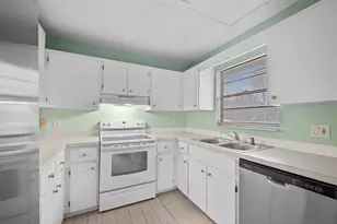 326 Jupiter Lakes Blvd, Jupiter, FL 33458 - Photo 13