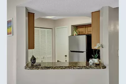 815 W Boynton Beach Boulevard #9-108, Boynton Beach, FL 33426 - Photo 7