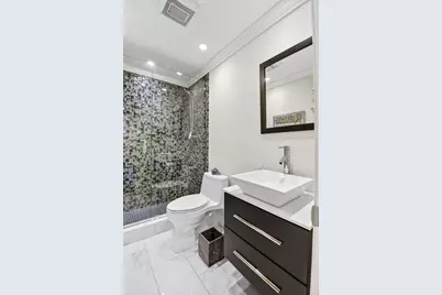 4290 Deste Court #303, Lake Worth, FL 33467 - Photo 13