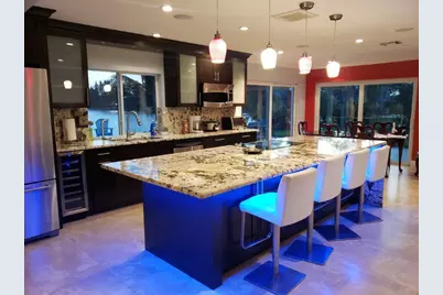 801 NW 49th Way, Coconut Creek, FL 33063 - Photo 5