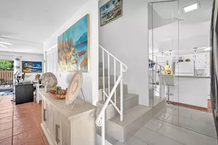 450 SE 7th St, Dania Beach, FL 33004 - Photo 3