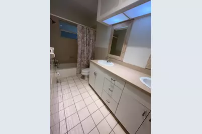 1050 E Sample Road #311, Pompano Beach, FL 33064 - Photo 11