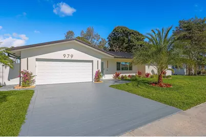 979 NW 8th Street, Boca Raton, FL 33486 - Photo 15