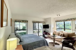 11863 Wimbledon Circle, Wellington, FL 33414 - Photo 3