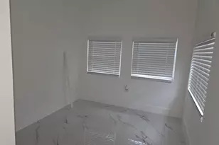 554 NW 102nd St, Miami, FL 33150 - Photo 15