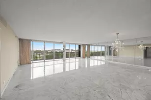 2480 Presidential Way, West Palm Beach, FL 33401 - Photo 3