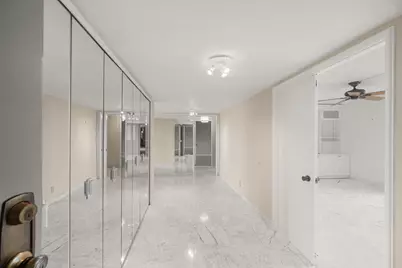2480 Presidential Way #704, West Palm Beach, FL 33401 - Photo 9