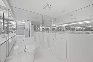 2480 Presidential Way, West Palm Beach, FL 33401 - Photo 19