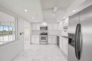 2480 Presidential Way, West Palm Beach, FL 33401 - Photo 13