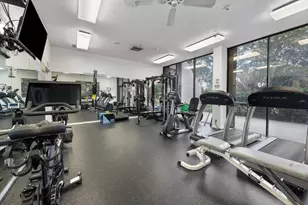 2480 Presidential Way, West Palm Beach, FL 33401 - Photo 29