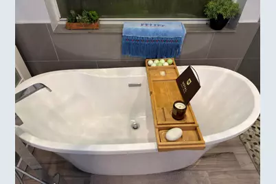 126 Hammocks Court, Greenacres, FL 33413 - Photo 9