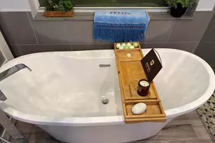 126 Hammocks Ct, Greenacres, FL 33413 - Photo 9