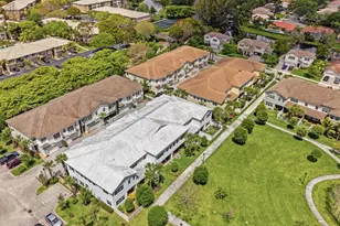 54 Palm Ln, Royal Palm Beach, FL 33411 - Photo 35