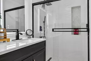 701 37th St, West Palm Beach, FL 33407 - Photo 33