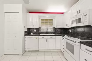 519 Ponderosa Dr, Fort Pierce, FL 34982 - Photo 11