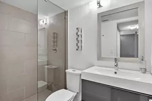7675 NW 79th Ave, Tamarac, FL 33321 - Photo 17