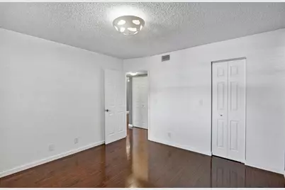 7675 NW 79th Avenue #114, Tamarac, FL 33321 - Photo 15