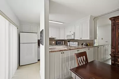 1485 Augusta Circle #124, Delray Beach, FL 33445 - Photo 13