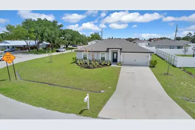 920 SW Castaneda Lane, Port Saint Lucie, FL 34953 - Photo 3