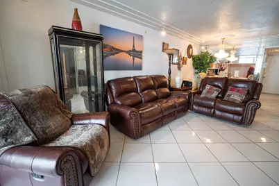 112 Lake Emerald Drive #203, Oakland Park, FL 33309 - Photo 5