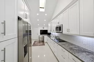 5236 Majorca Club Dr, Boca Raton, FL 33486 - Photo 7