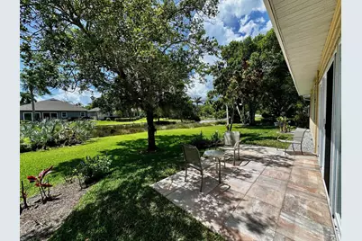 445 Tamarind Place, Vero Beach, FL 32962 - Photo 1