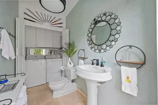 605 Sunset Rd, West Palm Beach, FL 33401 - Photo 37