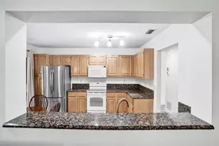 3068 Lucerne Park Dr, Greenacres, FL 33467 - Photo 13