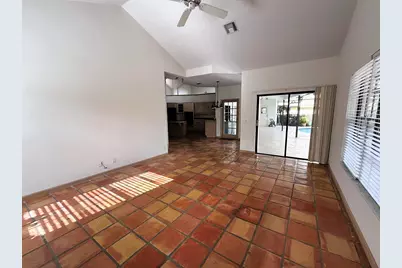 4 Lochwick Road, Palm Beach Gardens, FL 33418 - Photo 11